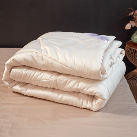 Одеяло теплое в египетском хлопке «BIOLANA» - купить в Москве по цене от 11400 руб с доставкой | Интернет-магазин фабрики La Prima